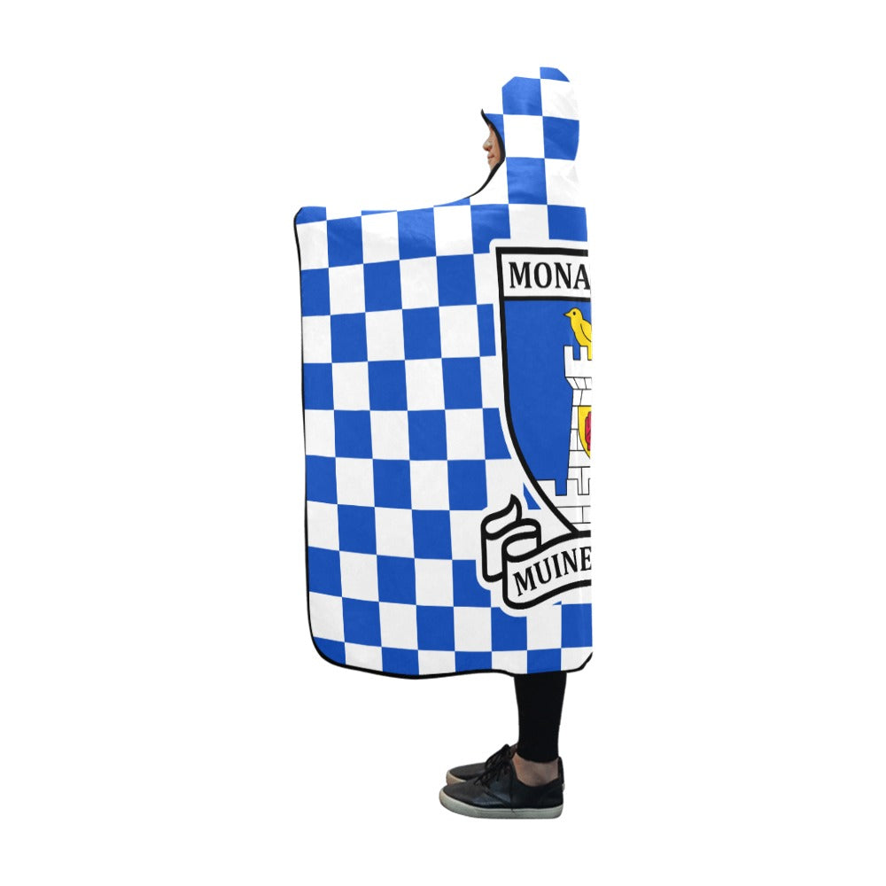 County Monaghan Premium Chequered Hooded Blanket