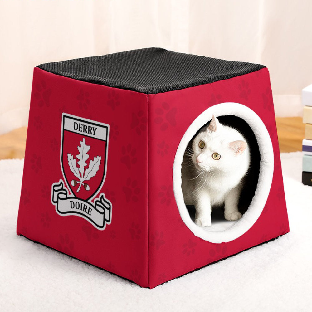 County Derry Classic Crest Pet Bed