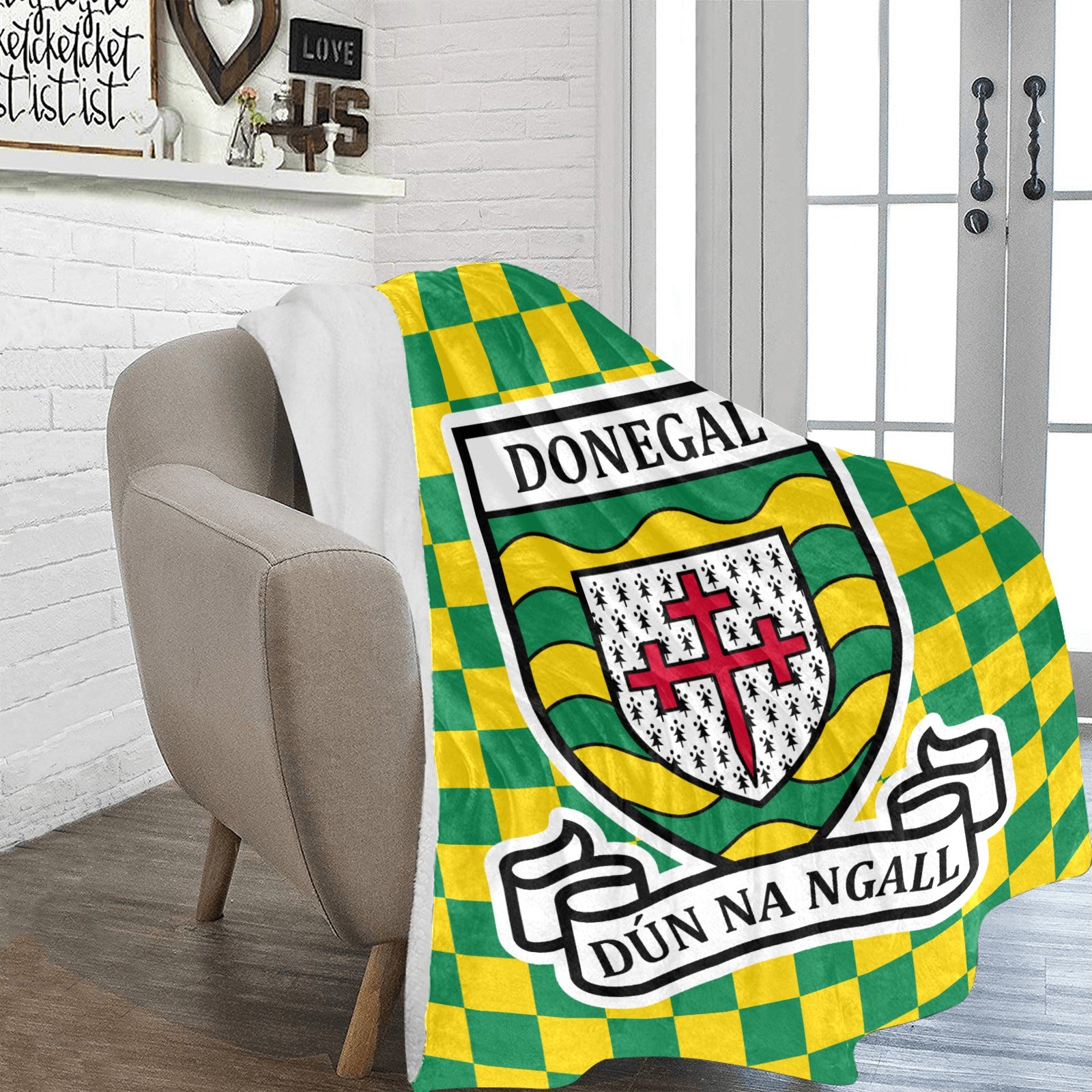 County Donegal Chequered Ultra-Soft Throw Blanket