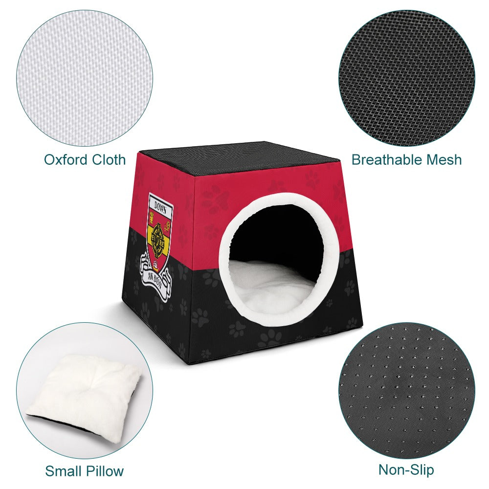 County Down Classic Crest Pet Bed
