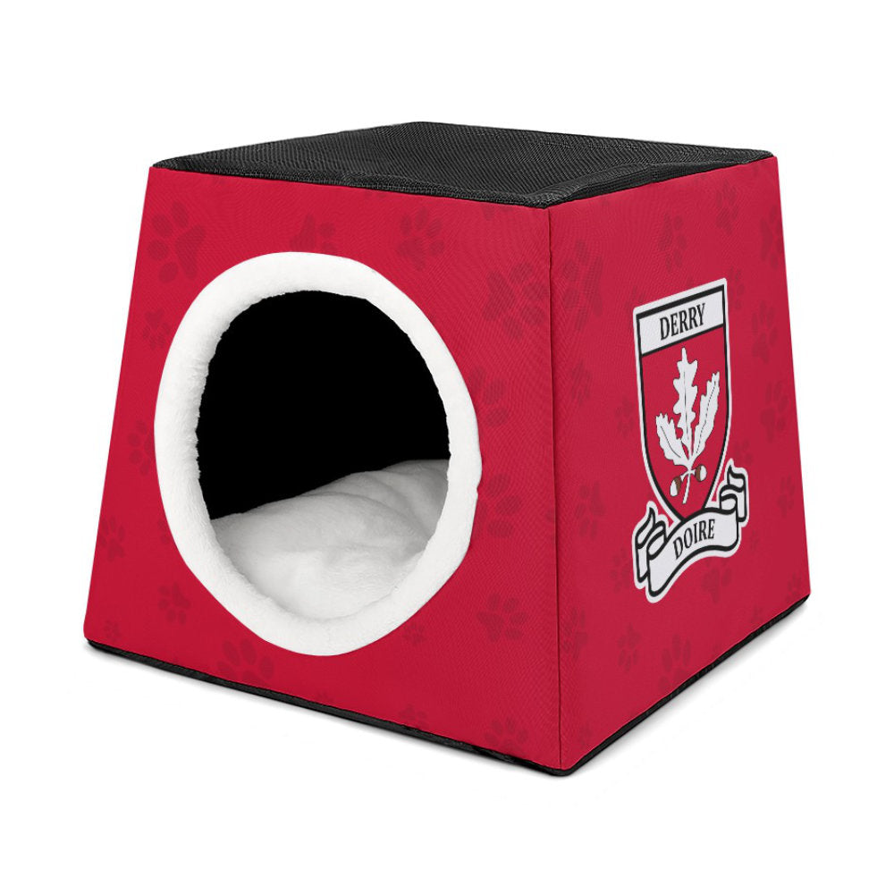 County Derry Classic Crest Pet Bed
