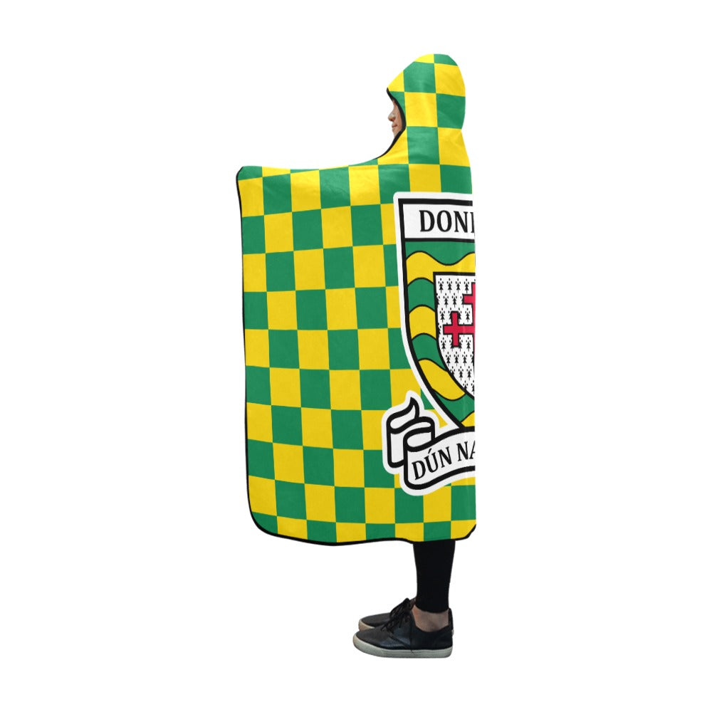 County Donegal Premium Chequered Hooded Blanket