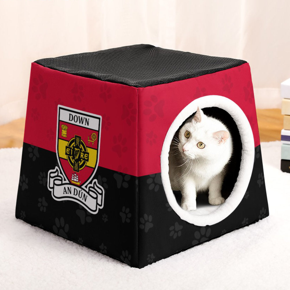 County Down Classic Crest Pet Bed