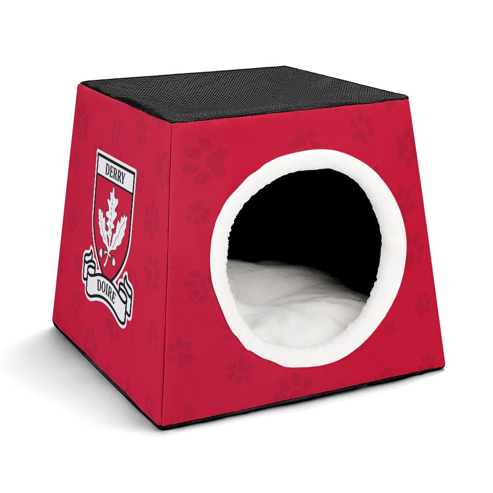 County Derry Classic Crest Pet Bed