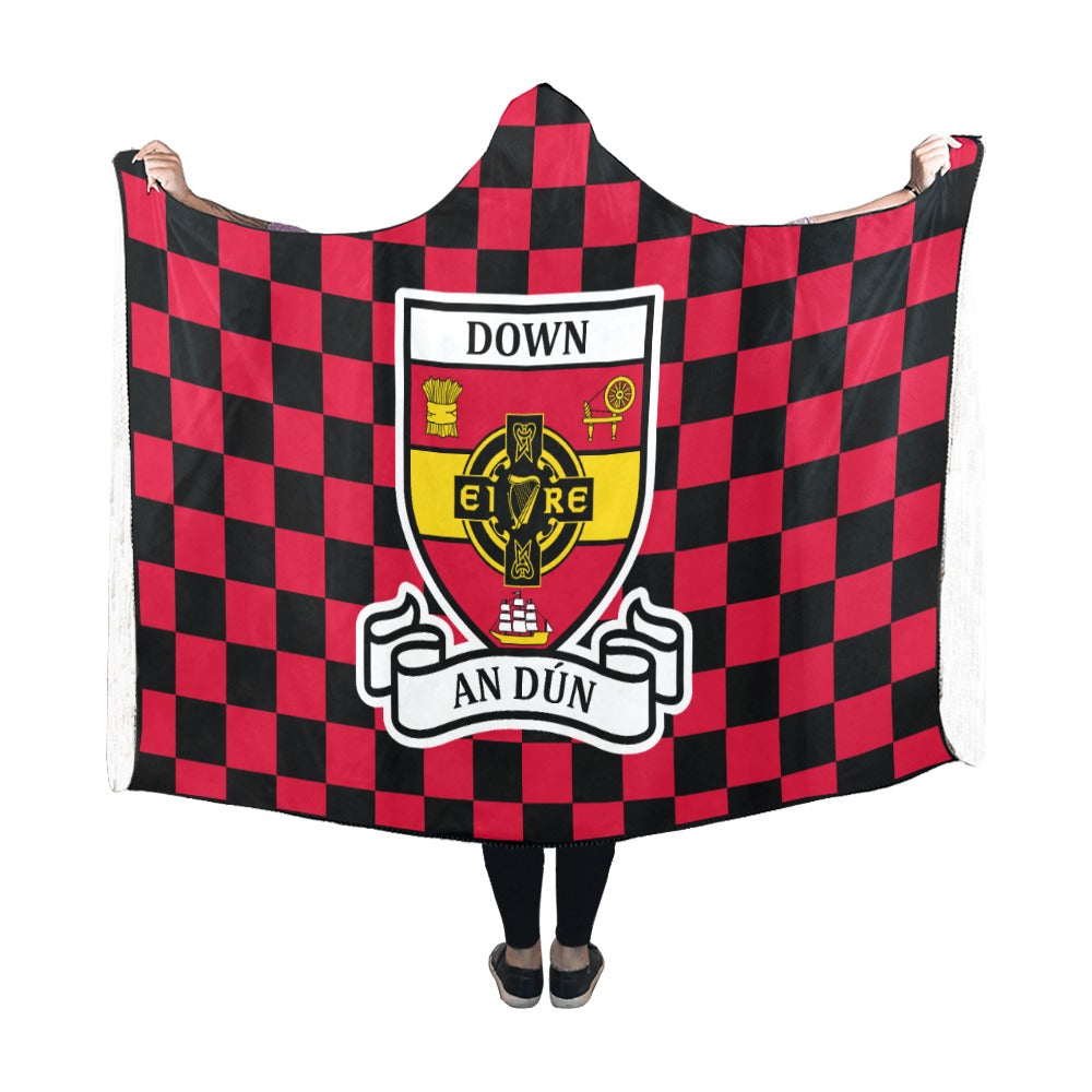 County Down Premium Chequered Hooded Blanket