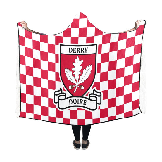 County Derry Premium Chequered Hooded Blanket